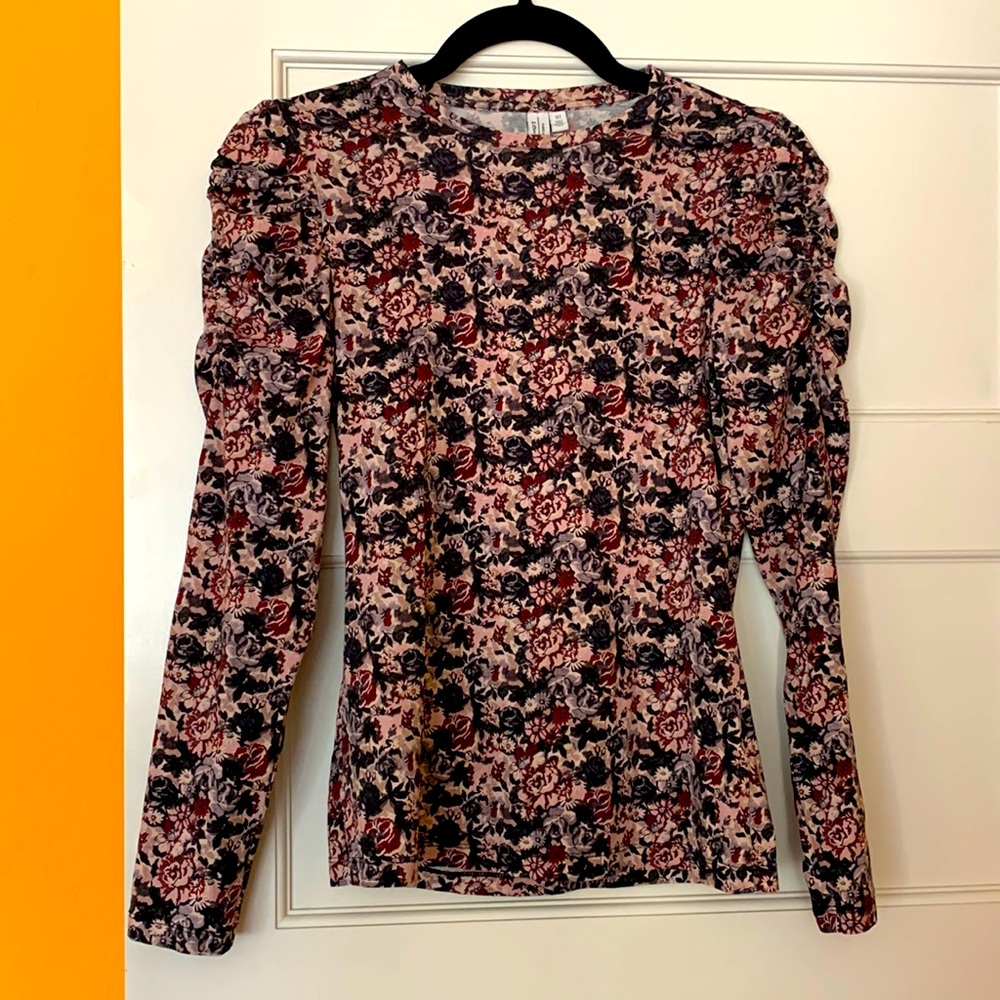 & Other Stories Fitted Puff Sleeve top